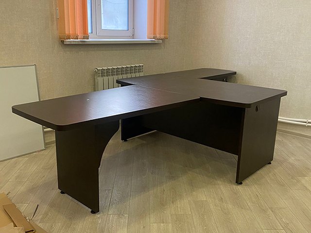 Мебель для руководителя «Форум»